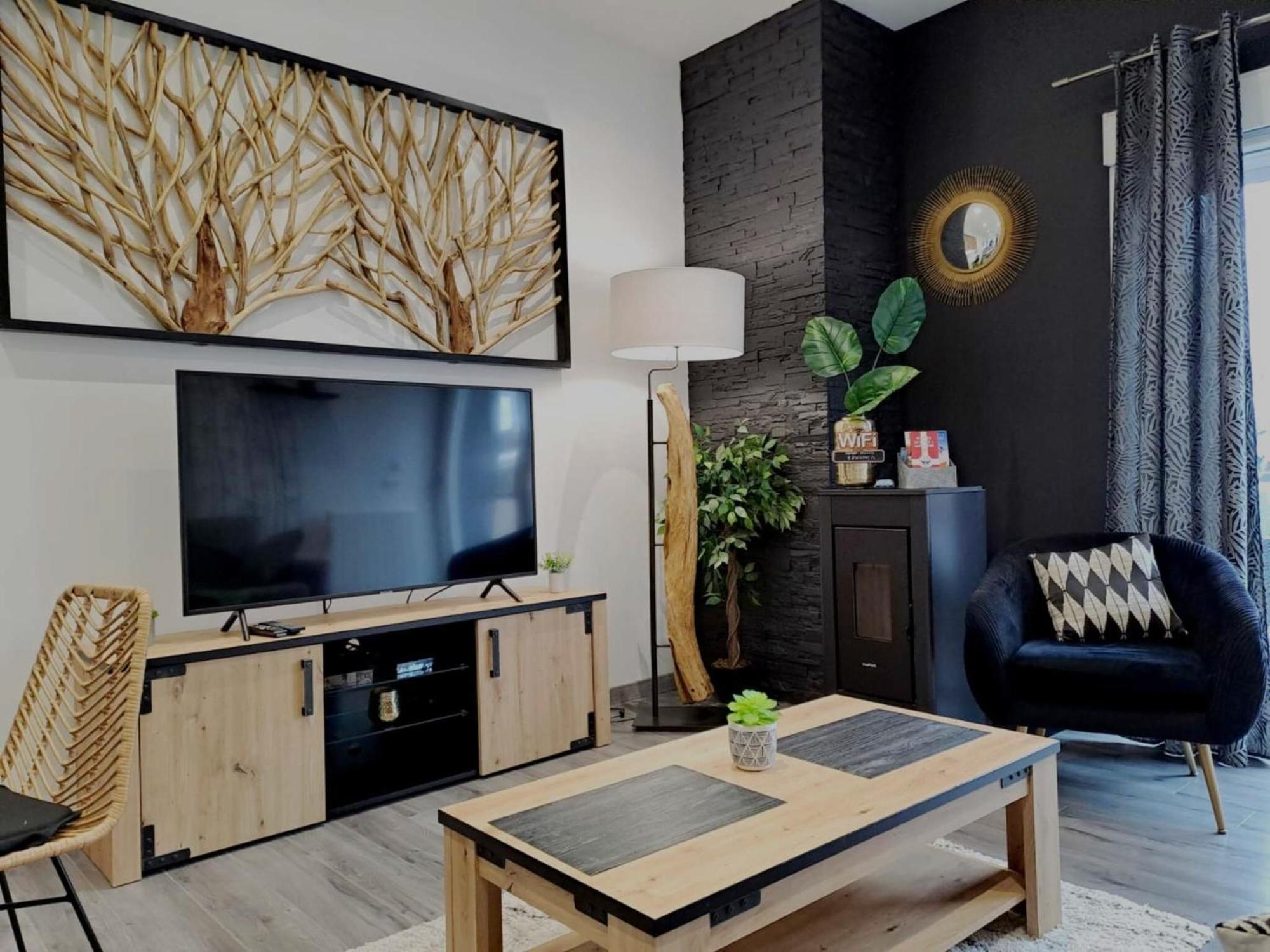 Black&White Home-By So'Serenityhome-Balcon-Parking Cluses Eksteriør billede